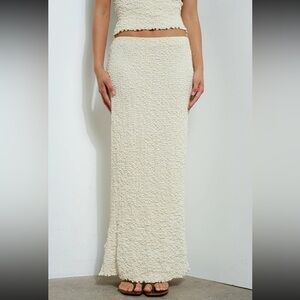NWT Boutique Pretty Garbage Cream White Textured Knit Maxi Midi Skirt